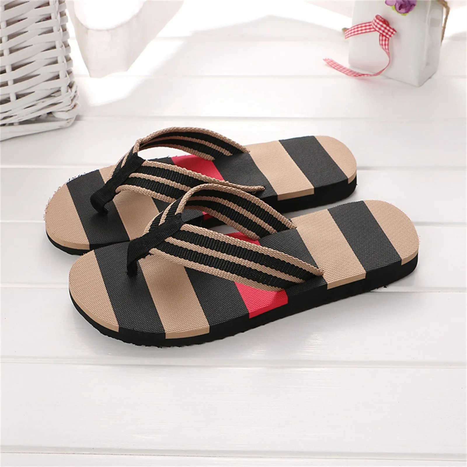 New Men's Slippers Men Summer  - Sewing Nylon ulasan dan harga