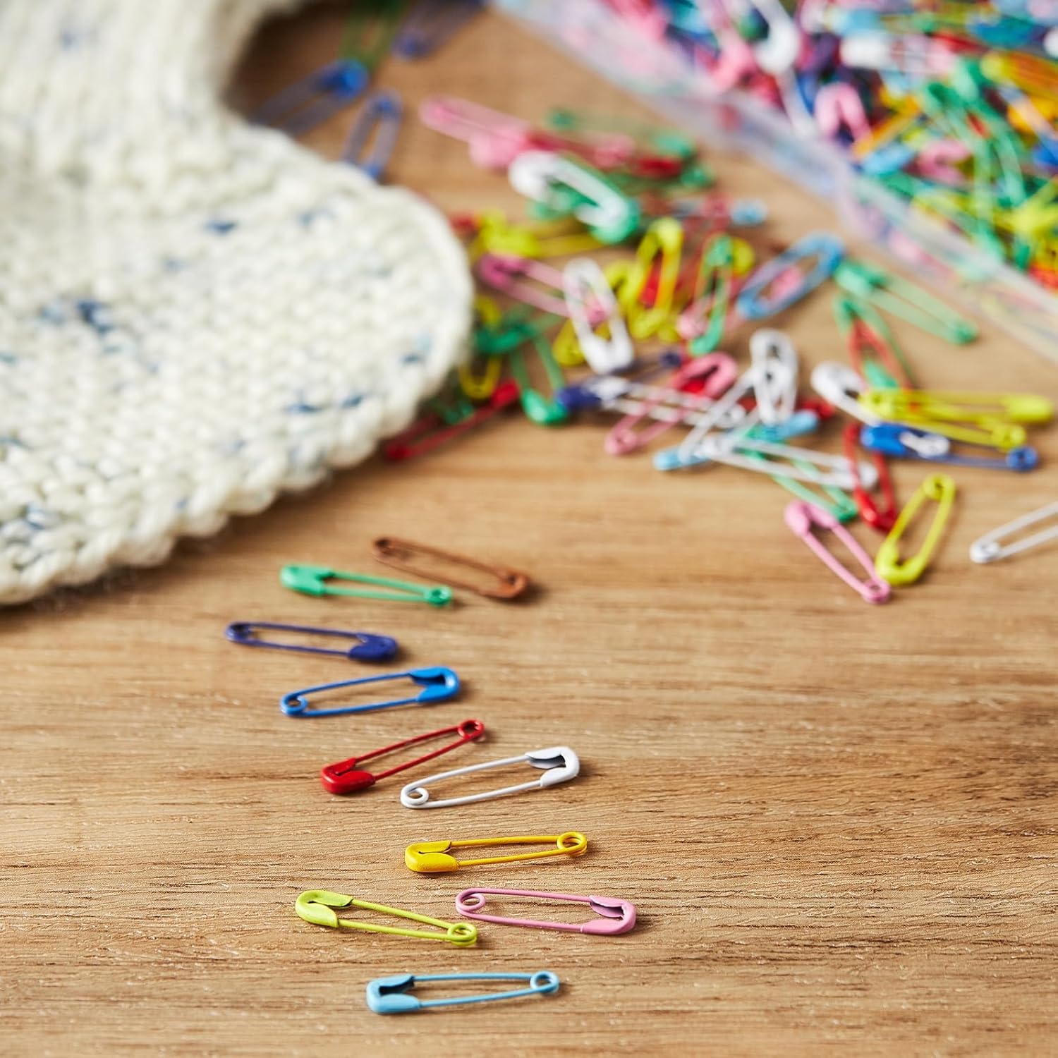 Colored Safety Pins,0.75 Inch  - Sewing Garments ulasan dan harga